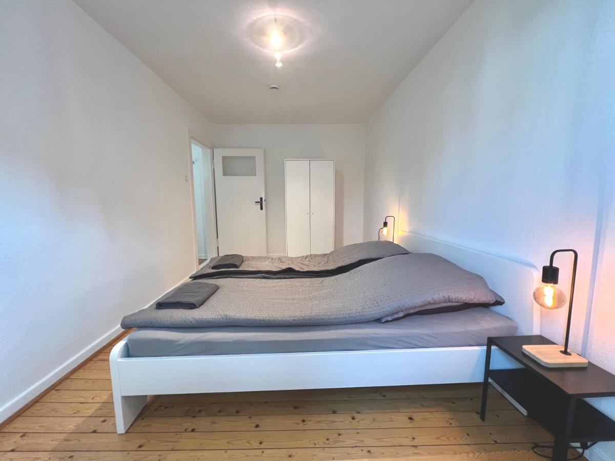 Doppelbett Unterkunft Vahrenwald-List Ганновер Екстер'єр фото